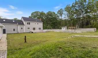 12 Summit Ter, Falmouth, ME 04105