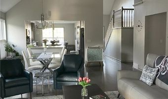 133 Boxelder Ln, Amherst, NY 14228