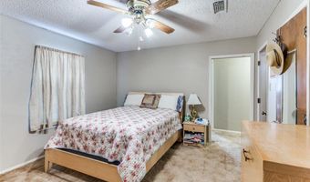 723 N Ray St, Alvarado, TX 76009