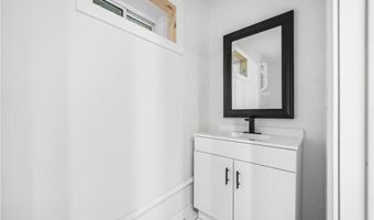 51 Paine Rd, Foster, RI 02825