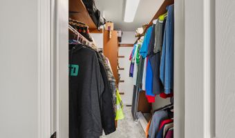 17 Pine Grove Dr, Batesville, IN 47006