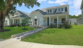 121 Grande View Dr, Biloxi, MS 39531