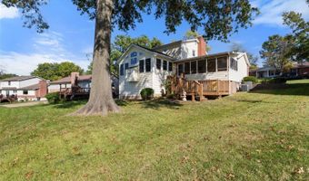 855 Green Lantern Ln, Ballwin, MO 63011