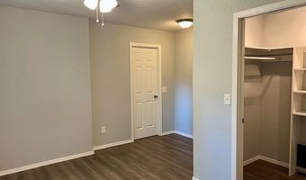8 Cummings Ln, Bella Vista, AR 72715