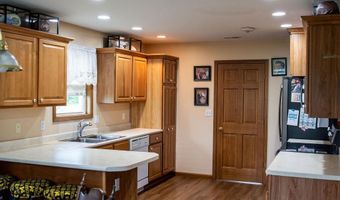 204 Coronet St, Angola, IN 46703