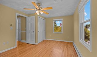 146 Alfred Drown Rd, Barrington, RI 02806