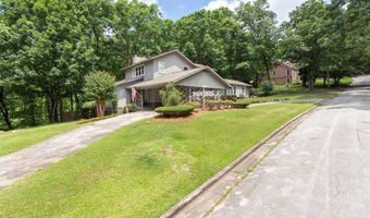1624 LAKESHORE Dr, Anniston, AL 36207