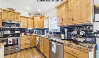3532 Maple Leaf Ave, Cody, WY 82414