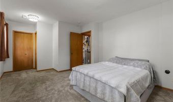 15144 Fox St NW, Andover, MN 55304