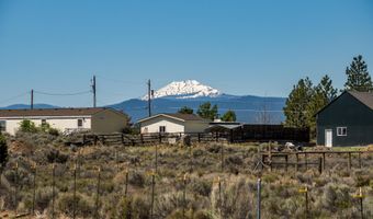 65225 94th St, Bend, OR 97703