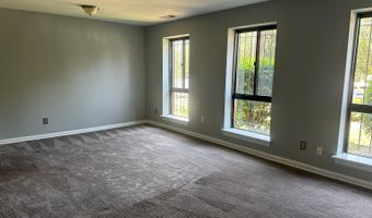 1713 GAINESVILLE St SE 101, Washington, DC 20020