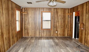 814 N Edward St, Carlsbad, NM 88220