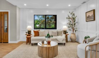 4360 Helix Canyon Dr, La Mesa, CA 91941
