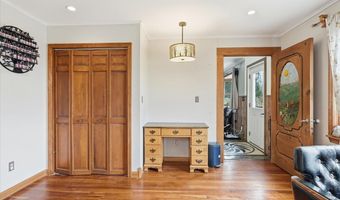 33 Valley View Rd, Berlin, VT 05679