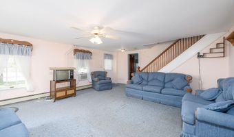 315 Leonardville Rd, Belford, NJ 07718