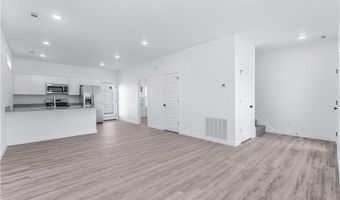 831 Massachusetts Ave, Bentonville, AR 72713