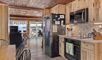 36 Elm St, Alton, NH 03810