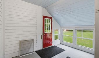 105 Hicks Ave, Bennington, VT 05201
