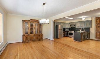 9 Delno Dr, Danbury, CT 06811