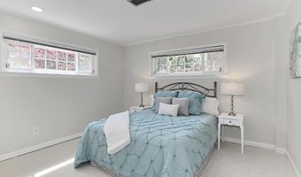 4124 WATKINS Trl, Annandale, VA 22003