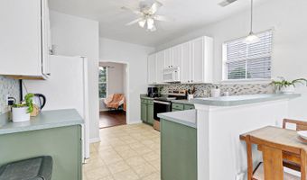 37 4th Ave, Bluffton, SC 29910