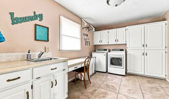 1 Rockford Ln, Bella Vista, AR 72715