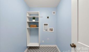 1204 Meadow Ln, Charlotte, NC 28205
