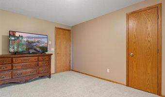 1500 Mc Auliffe Pl NW, Alexandria, MN 56308