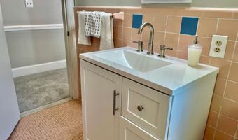 4083 Pitt St, Ayden, NC 28513