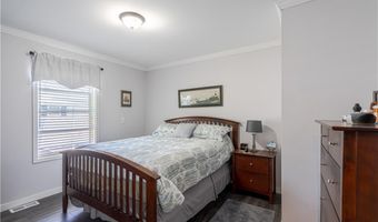 9 Cheryl Ln, Coventry, RI 02816
