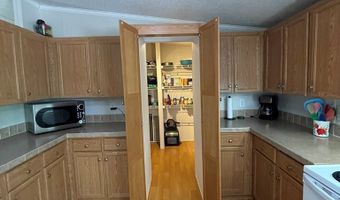 2560 County Road 340, Bell, FL 32619