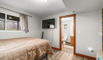 504 Adam Ave, Baltic, SD 57003
