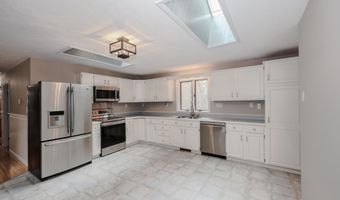 50 Edinburgh Dr, Bedford, NH 03110