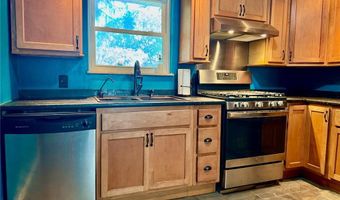 2923 Buena Vista Ave, Alton, IL 62002