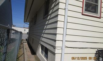 207 E 4th St, Atlantic, IA 50022