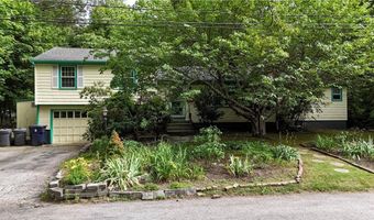 70 Lindley Ave, North Kingstown, RI 02852