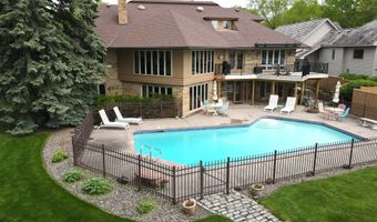 1128 Benton St, Anoka, MN 55303