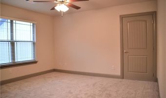 1802 SW Riverstone Rd, Bentonville, AR 72713