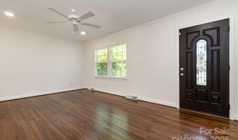 2528 Arnold Dr, Charlotte, NC 28205