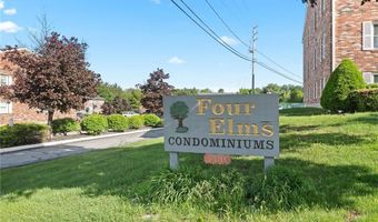 200 Manville Hill Rd 28, Cumberland, RI 02864