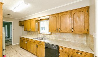 1018 Peyton Ave, Benton, LA 71006