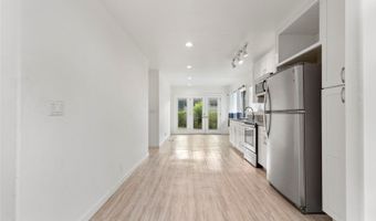 46-353 Kahuhipa St, Kaneohe, HI 96744