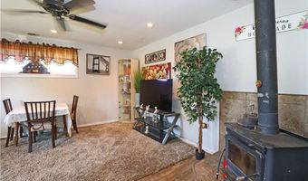 10 Woolsey Rd, Middletown, RI 02842