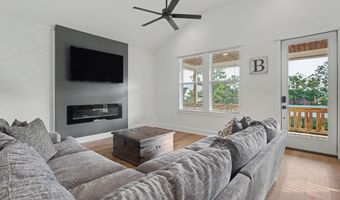 4114 11th Ave, Bay St. Louis, MS 39520