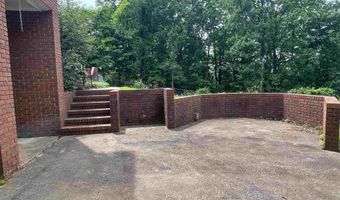 714 HILLYER HIGH Rd, Anniston, AL 36207