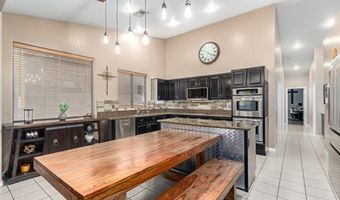 4432 W WALTON Way, Chandler, AZ 85226