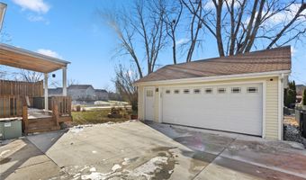 902 NW Greenwood St, Ankeny, IA 50023