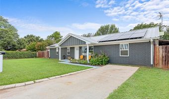 204 Lynch Dr, Alvord, TX 76225