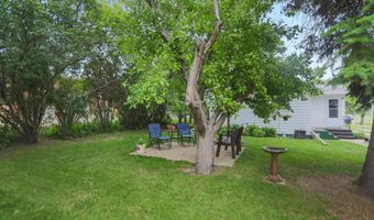 418 S 12th St, Aberdeen, SD 57401