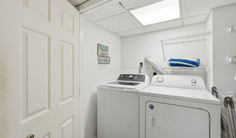 482 Clifton Ave, Bayville, NJ 08721